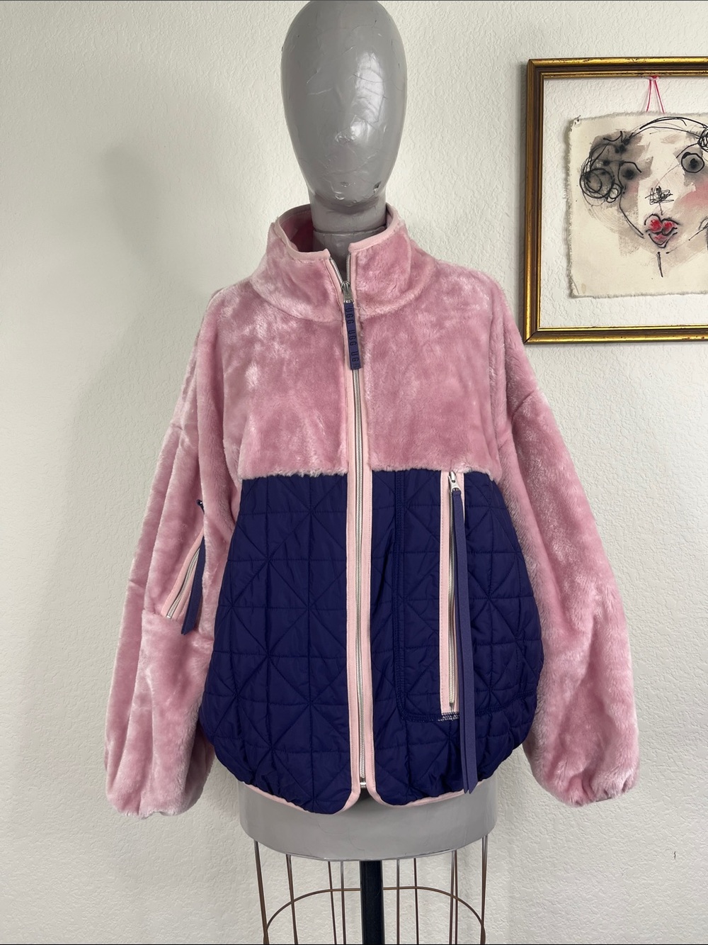 UGG Marlene Sherpa Two-Tone Pink Navy Quilted Plush Zip Jacket UGG Zip Pockets